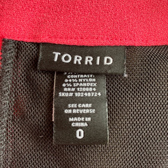 Torrid hot pink and black tank hi low size 0 - Picture 3 of 4